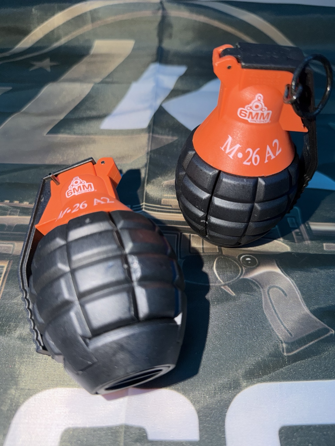6mmProShop Simulation Hand Grenade, naranja y negra